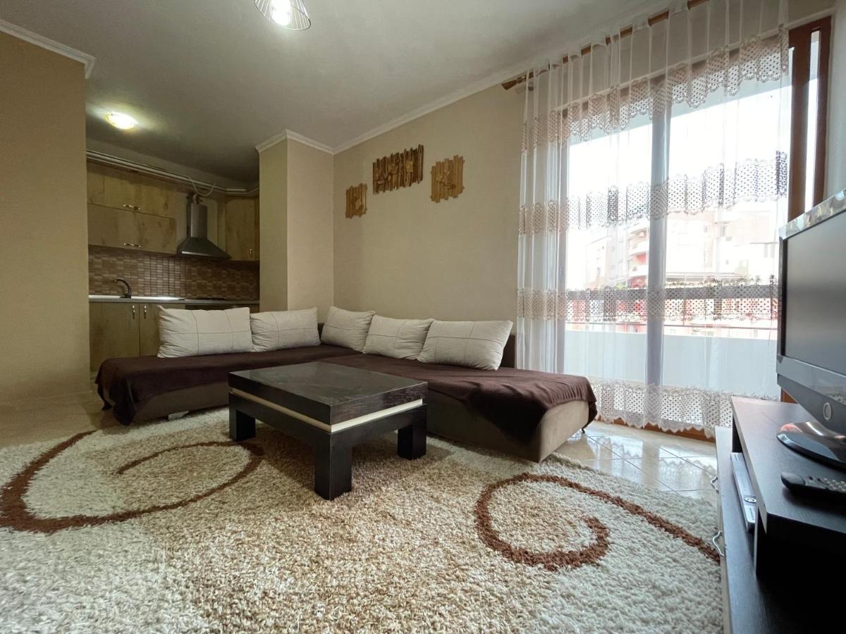 B&B - Private Rooms 2 Tirana Exterior photo